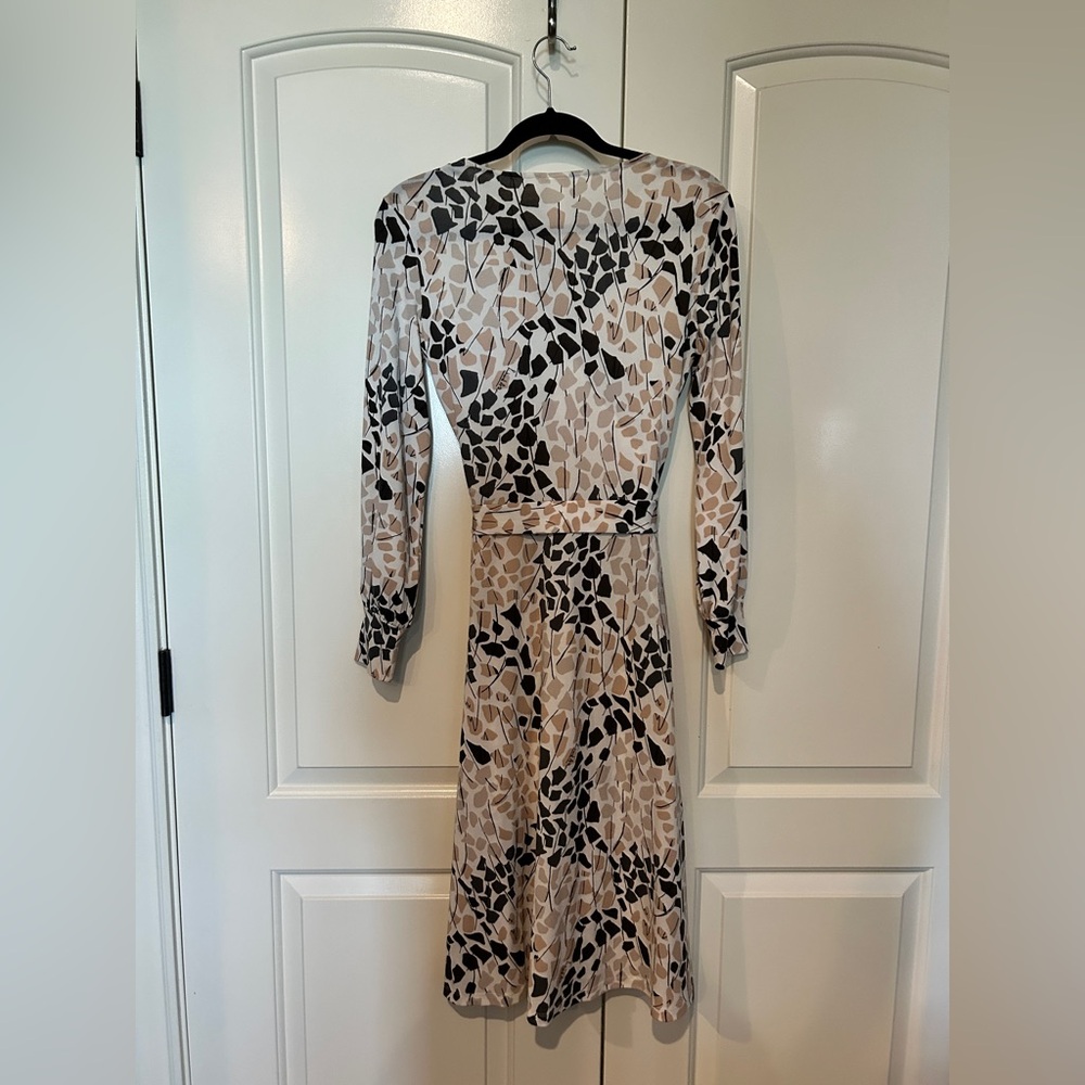 Richard Allen X H&M Patterned Wrap Dress Size S - image 5